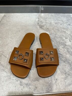 Hermes Dune gold calf  Leather Slide Sandals with silver hardware -